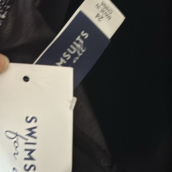 Swimsuits for all AVENGER HALTER BIKINI SET size 24 NWT. - Picture 6 of 10